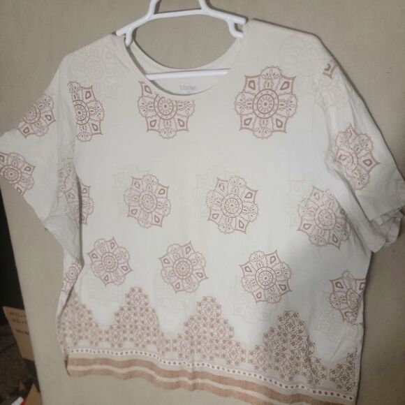 Liz & Me Shirt Womens Plus Size 4X Cream Mandala Flower Pattern Soft Casual Chic - Picture 7 of 8